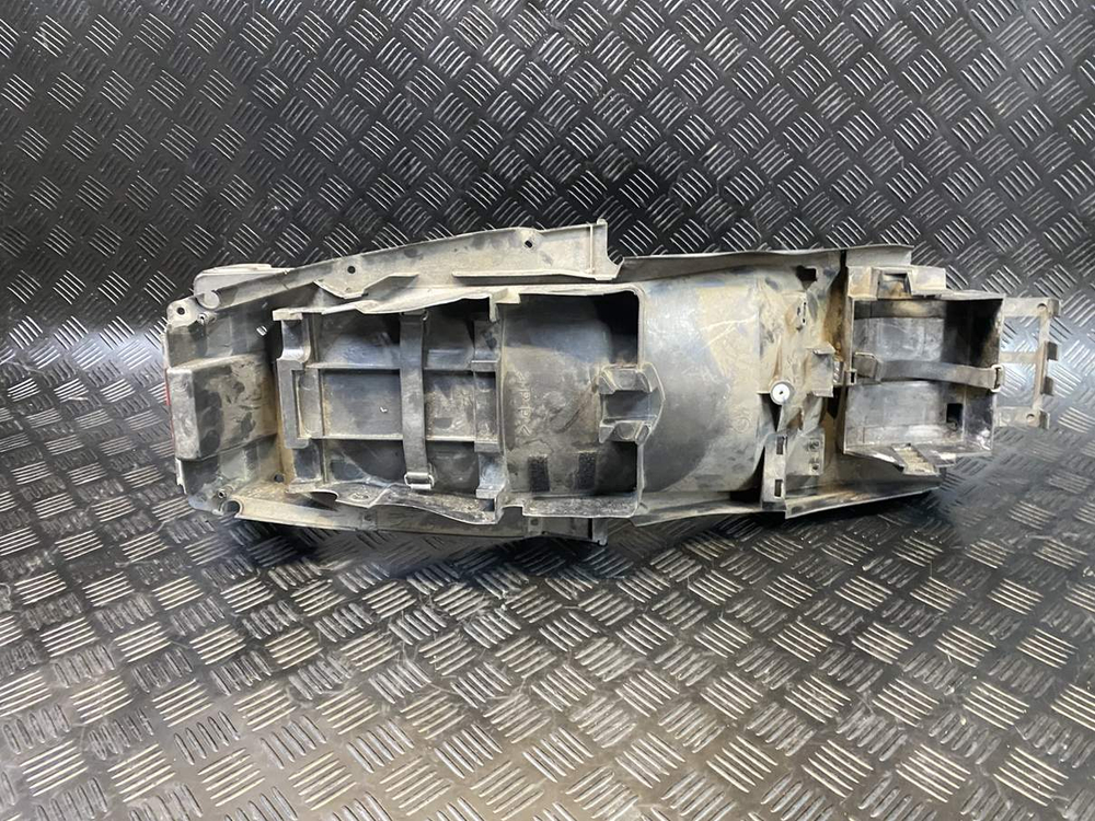 Подкрылок Yamaha TDM900 RN08 2002