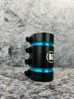 Хомут HIPExtreme H6 SCS 31.8 мм, 4 болта, черный/голубой