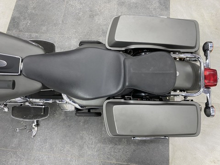 Harley-Davidson Electra Glide FLHTCUI 1450 , 2004