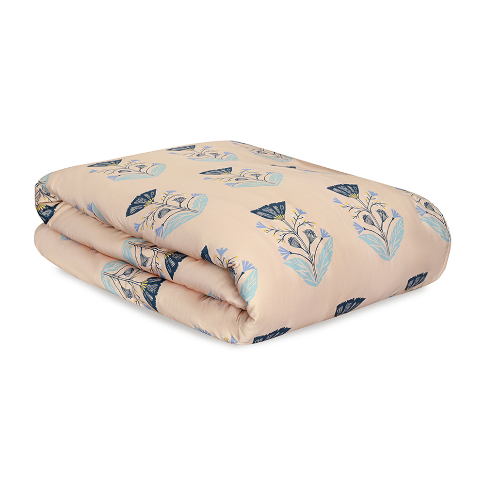 Комплект постельного белья "Летний цветок" из премиального сатина из коллекции russian north, 200х220 см