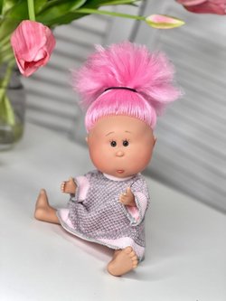 Кукла Nines виниловая 23см Little Mia (3154K)