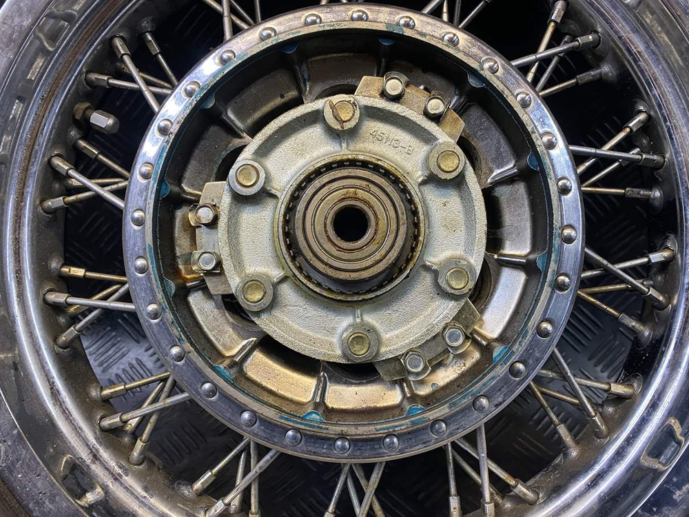 Колесо заднее Suzuki Intruder VS750 VR51A