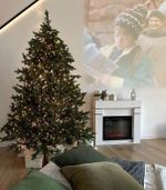 Елка с гирляндой 2в1 «Торжественная» (Литая хвоя) от 1,8 м до 4 м