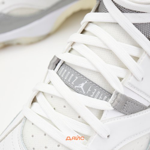 Кроссовки Jordan Two Trey 