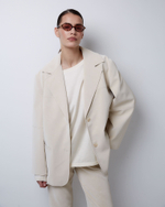 Жакет свободного кроя из искусственной замши молочный