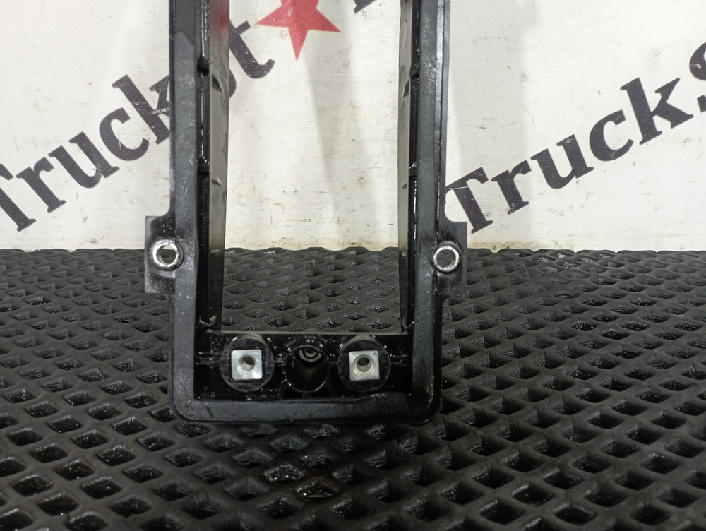 Накладка коробки электроразъёмов