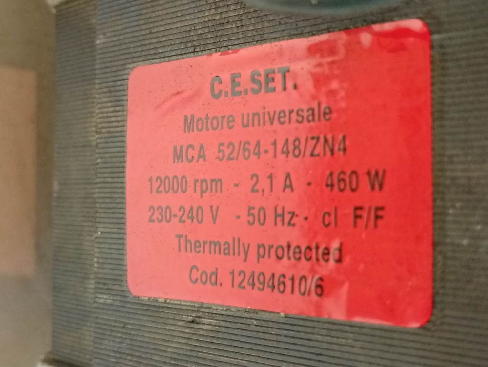 EWT1221 кт12 Двигатель для стиральной машины Electrolux 12494610 8 контактов б/у