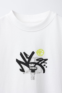 ZARA ФУТБОЛКА С ПРИНТОМ, БЕЛЫЙ