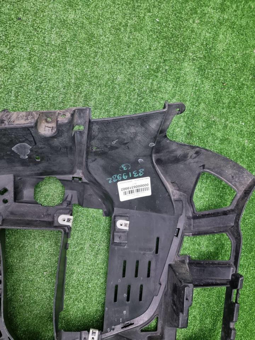 Кронштейн бампера левый BMW X1 F48 (2019-2022)