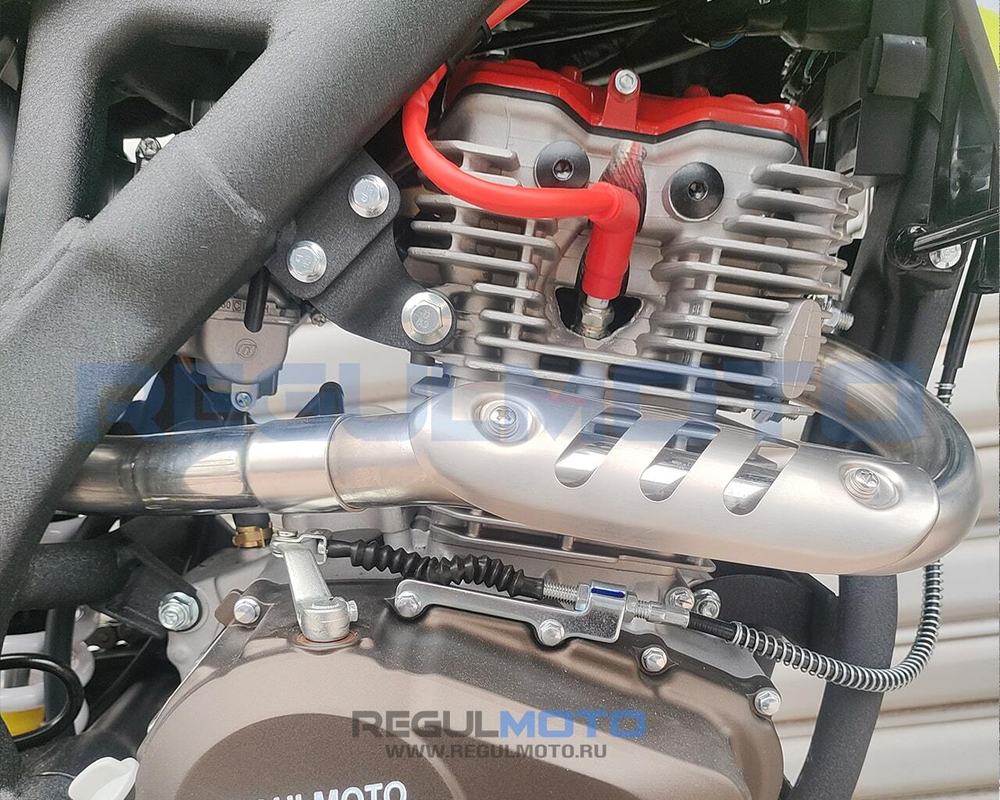 Мотоцикл Regulmoto ZR PR 300 4 valves 6 Gear