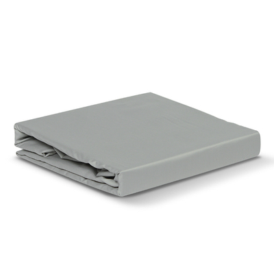 Простыня из сатина светло-серого цвета из коллекции essential, 240х270 см