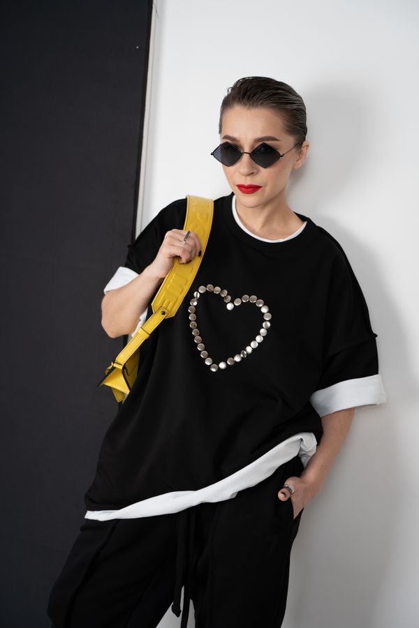 Футболка оверсайз(унисекс) плотная «СЕРДЕЧКО из кнопок»