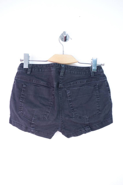 Шорты модные со вставкой под кожу, визуально 40/42 размер