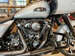 Harley-Davidson ROAD GLIDE 2024 (Atlas Silver / Black Trim) с НДС