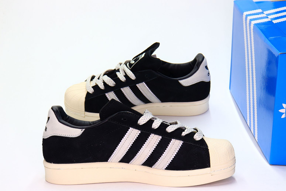 Кроссовки нат. Кожа (36-41)р. / шт. 1752-414