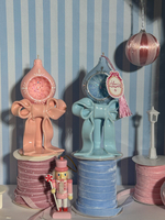 Новогодняя свеча шар "Коробочка из детства"