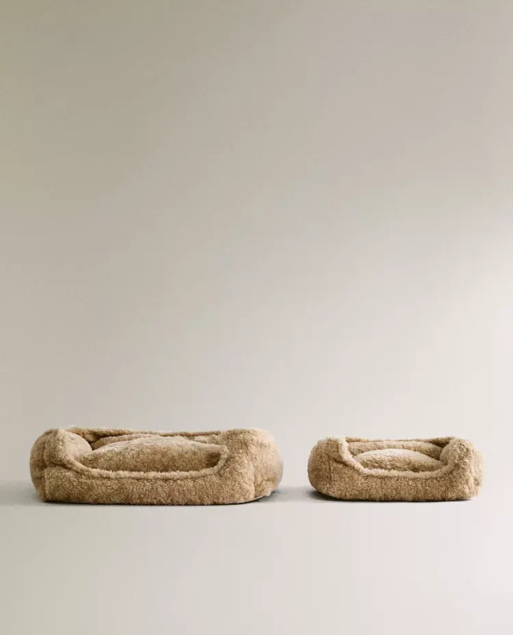 ZARA HOME КРОВАТЬ ДЛЯ ДОМАШНИХ ЖИВОТНЫХ С ИСКУССТВЕННЫМ МЕХОМ