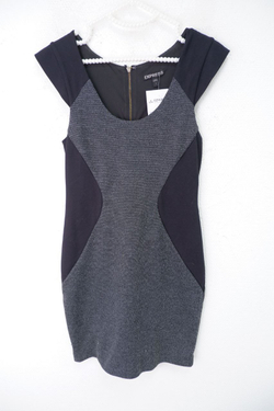 Платье Express серое 36 размер