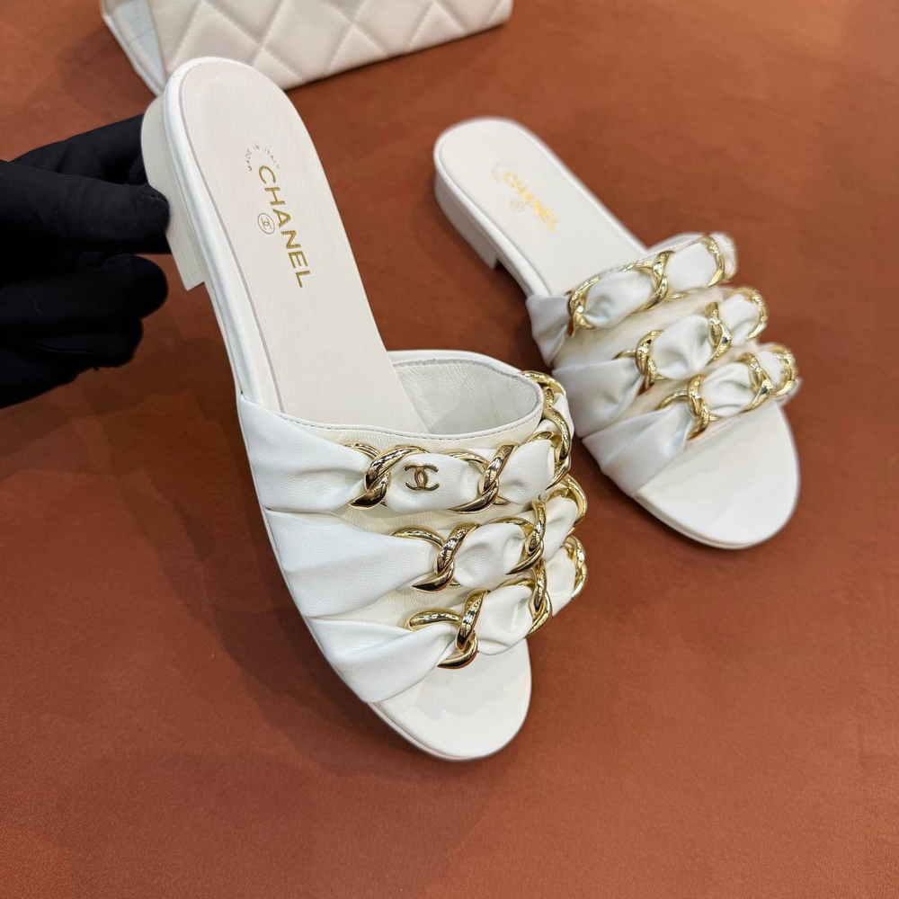 Шлепанцы Chanel