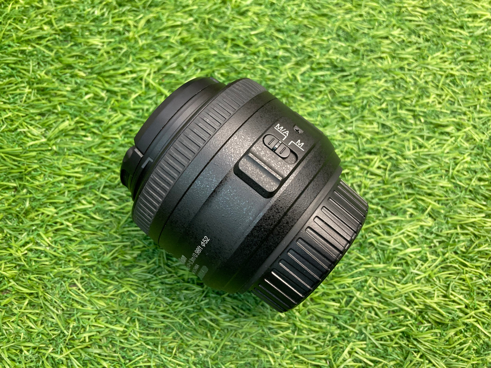 Nikon 35mm 1.8G AF-S DX Nikkor