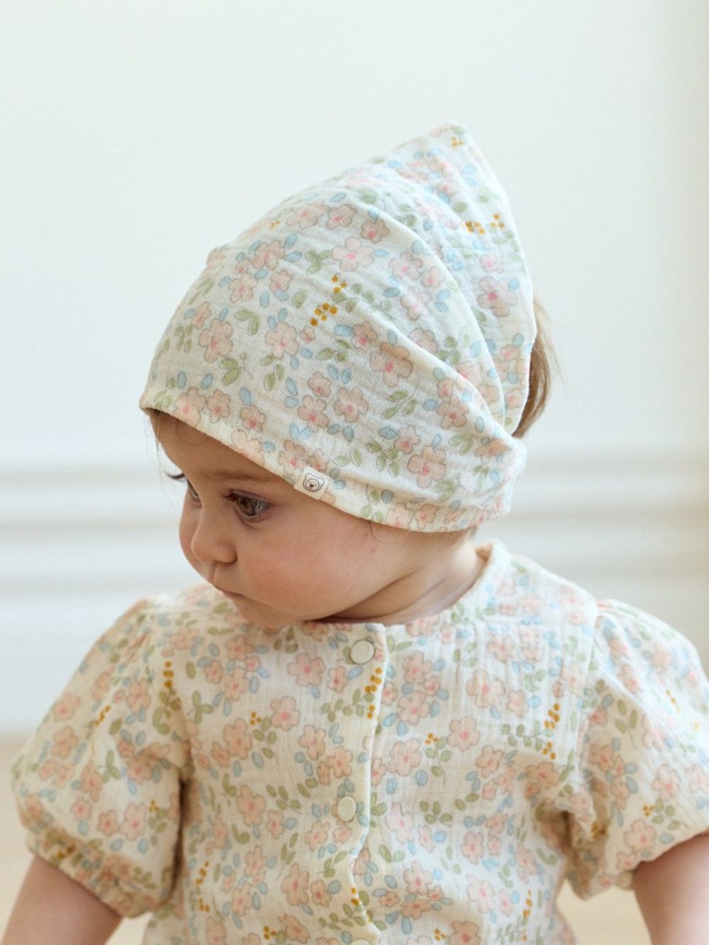 Косынка "Зефирный луг" 0+