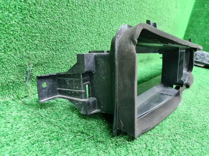 Воздуховод радиатора Voyah Free (2021-н.в.)