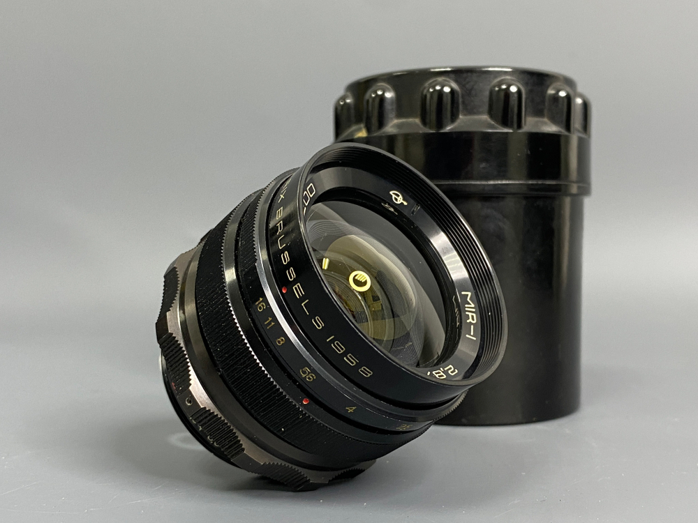 Mir-1 2.8/37mm Grand Prix Brussel 1958 М42