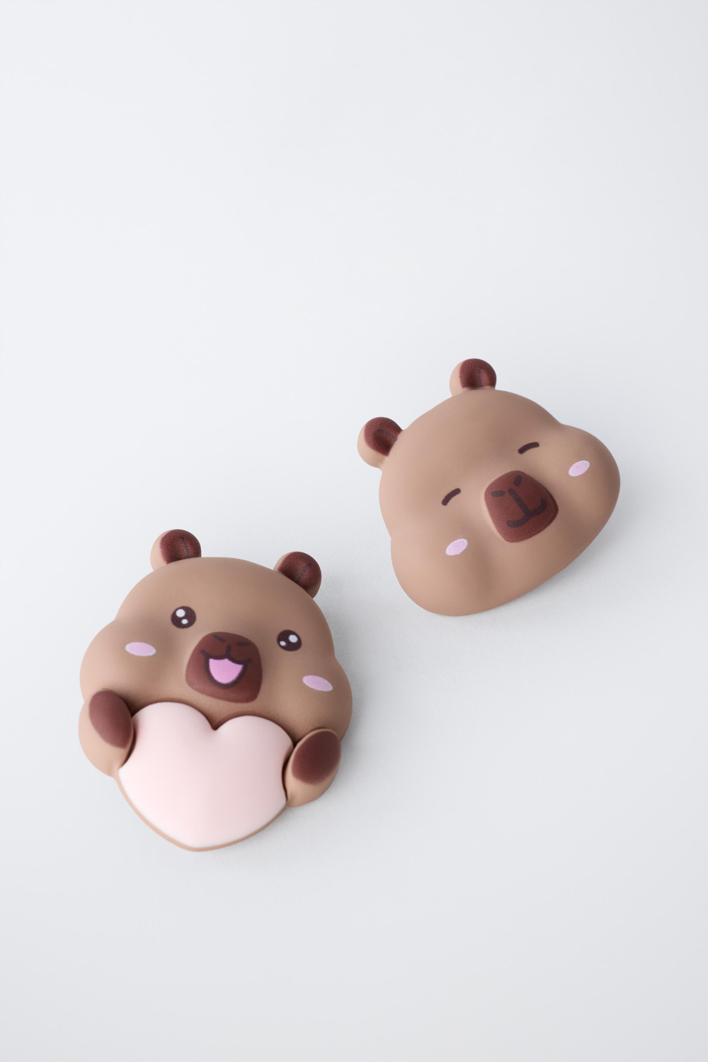 ZARA НАБОР ИЗ ДВУХ ЗАКОЛОК ДЛЯ ВОЛОС «КАПИБАРА CAPYFUN ©», КОРИЧНЕВЫЙ