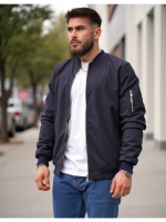 Куртка бомбер