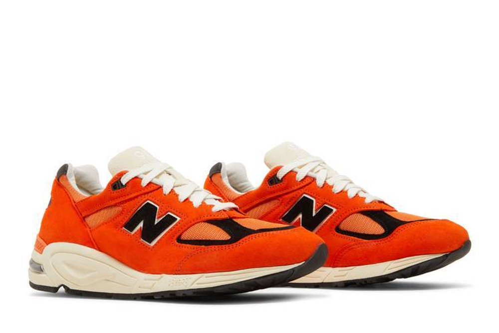 Кроссовки New Balance Nb 990 V2 Marigold
