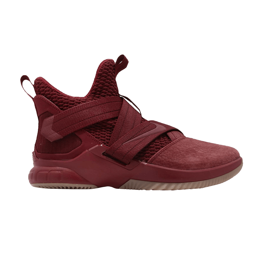 Кроссовки Nike Zoom Soldier 12 Lebron