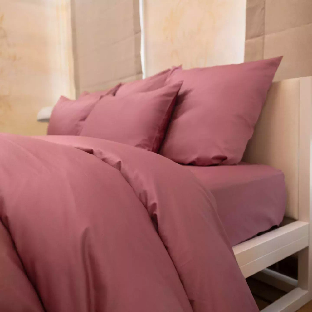 Простыня на резинке 180x200x35 Mollen вишнёво-ягодная