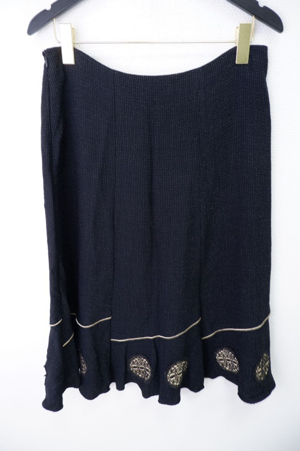 Костюм Caterina Leman юбочный 46 размер