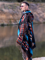 Палантин теплый с орнаментом Навахо