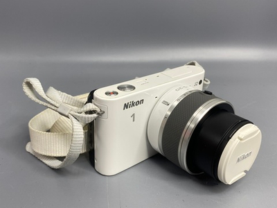 Nikon 1 J2 Double Zoom Kit