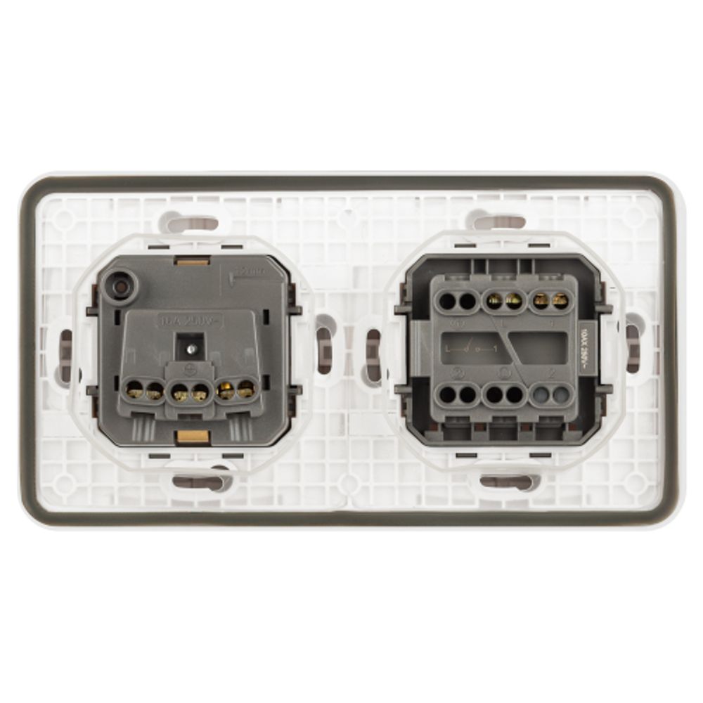 Блок розетка с выключателем ЭРА Эксперт 11-7521-01 IP55, 16A(10AX)-250В, СУ, белый | Эра Эксперт