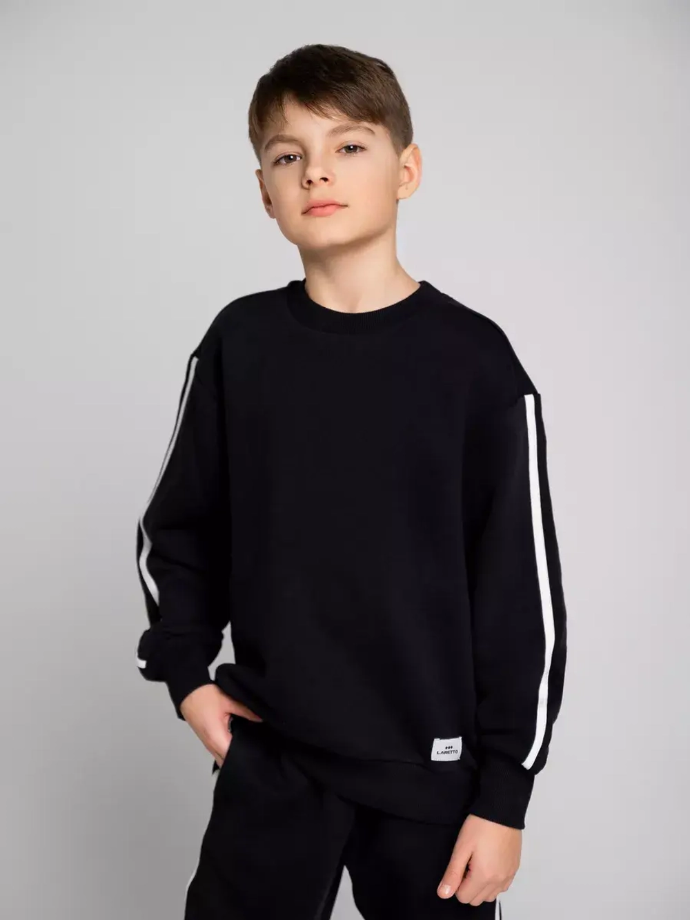 Свитшот для мальчика черный школьный