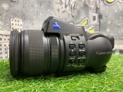 Sony Cyber-shot DSC-F828