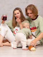 Футболка взрослая, Фисташка - Малиновый вайб