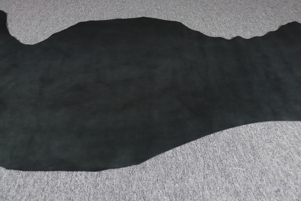 Уценка:  1,0-1,2 мм Кожа Подкладочная Лицевая Галантерейная с покрытием КРС Венера 127 дм²