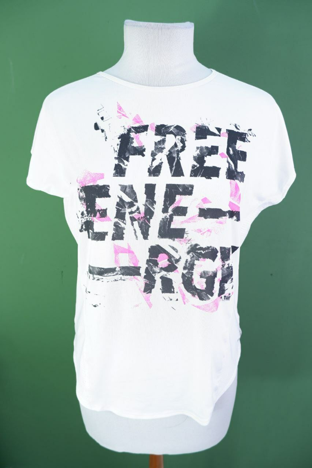 Футболка с принтом модная 46 размер