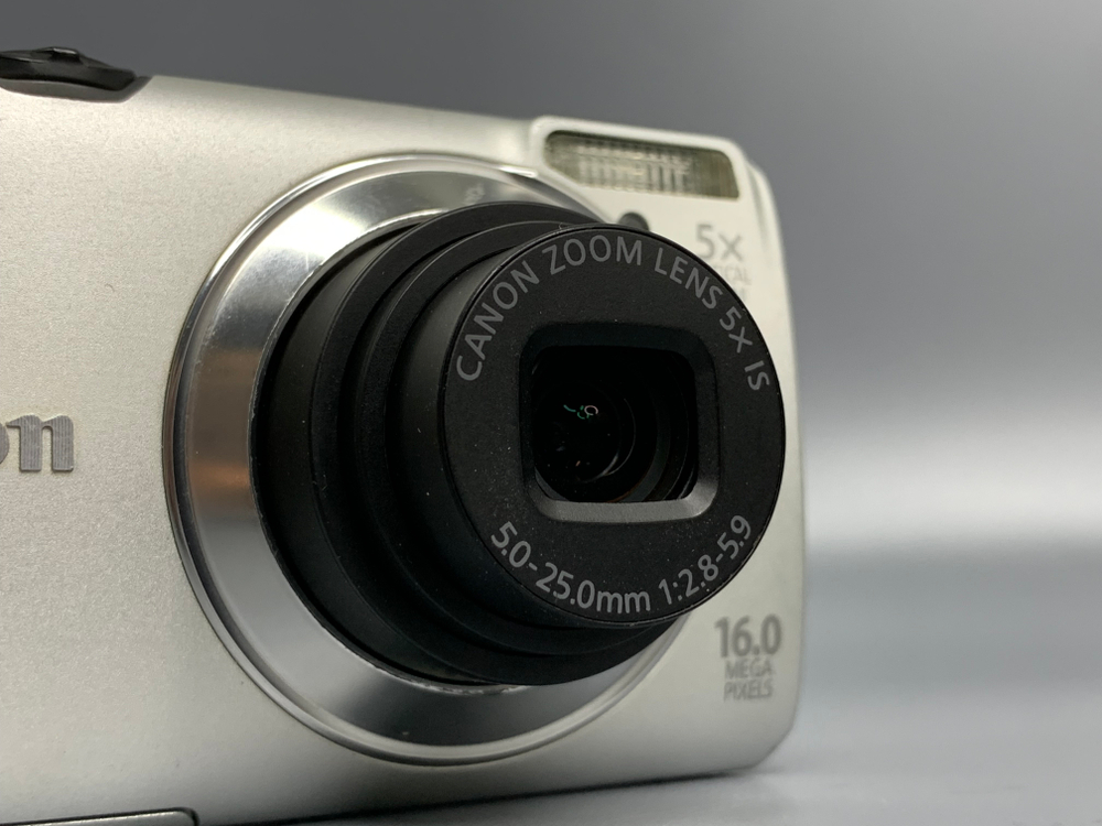 Canon PowerShot A3300 IS