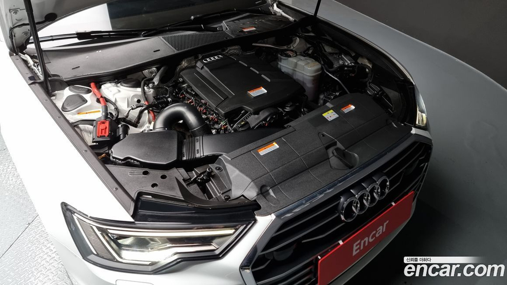 Audi A6 (C8) 45 TFSI Premium (03.2021)