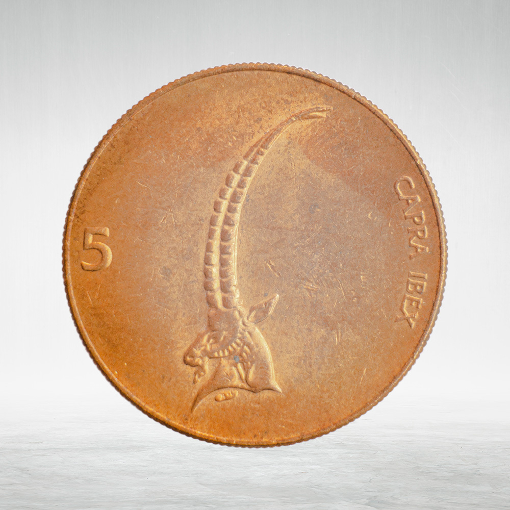 Saudi Arabia, Serbia, Singapore, Slovenia. 1942 / 2019 - 39 Different Coins