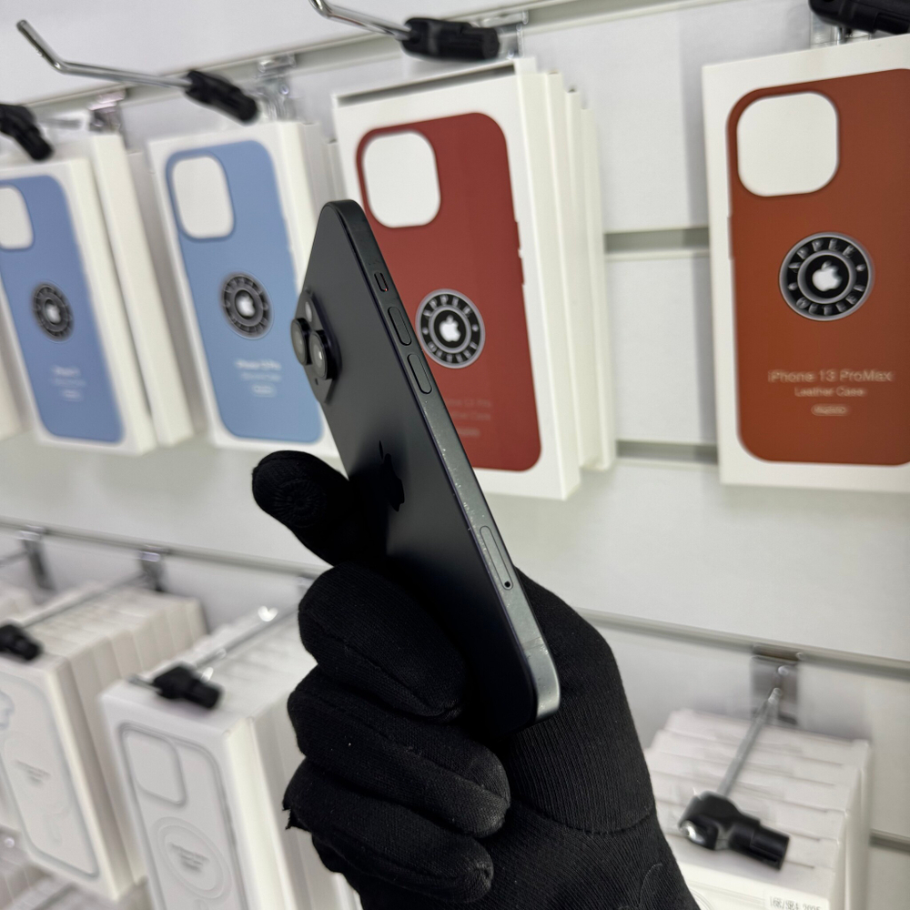 iPhone 15, 512 ГБ б/у