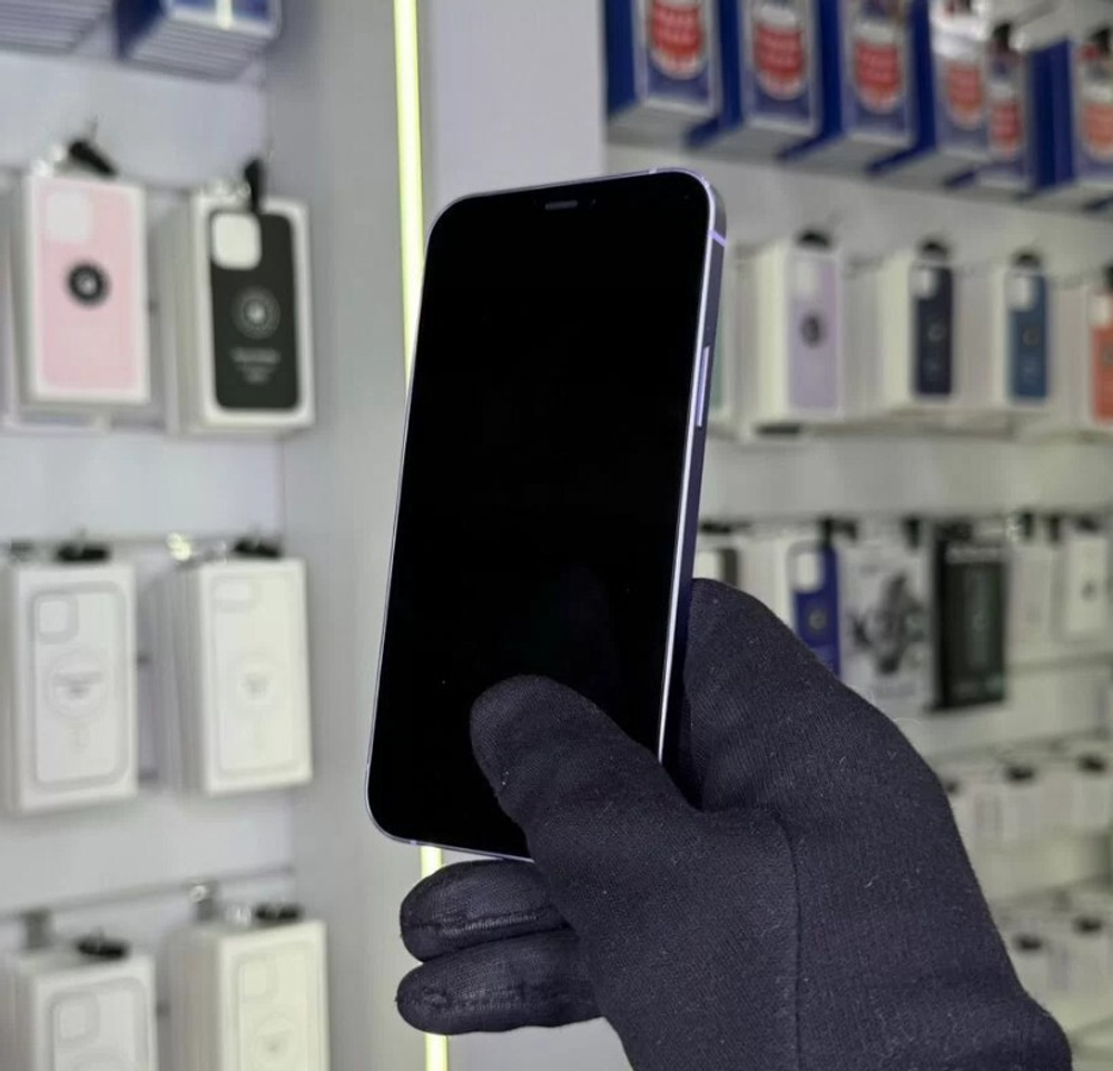 iPhone 12, 128 ГБ б/у