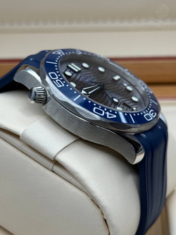 Часы Omega Seamaster Driving