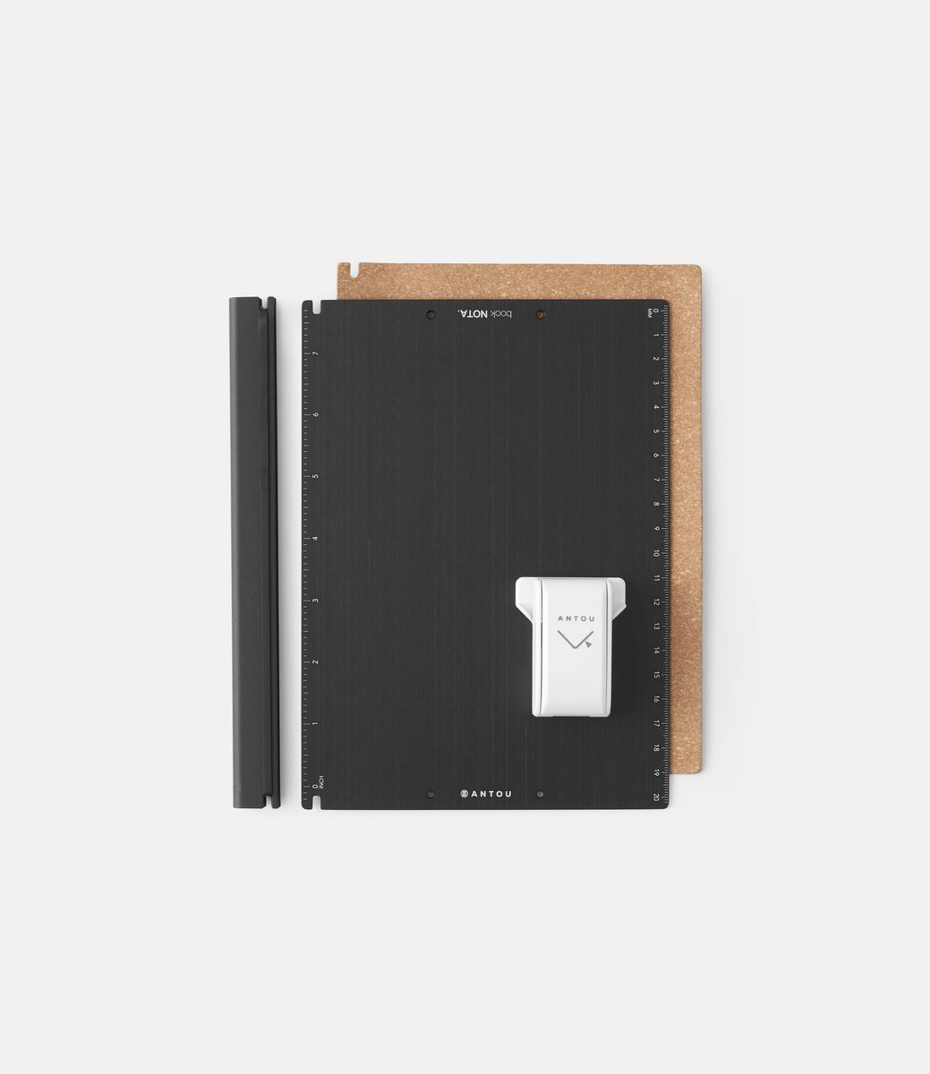 Antou Nota Clipboard — набор аксессуаров для блокнота
