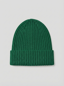 Шапка в рубчик с подворотом