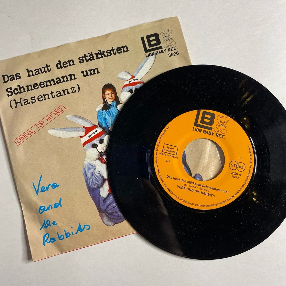 Винтажная виниловая пластинка LP Vera And The Rabbits Das Haut Den Starksten Schneemann Um (Hasentanz) (Австрия 1982) 7 дюймов, 45 RPM, Single